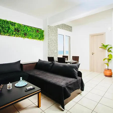 Pearl Seaside Cozy Apartmán *